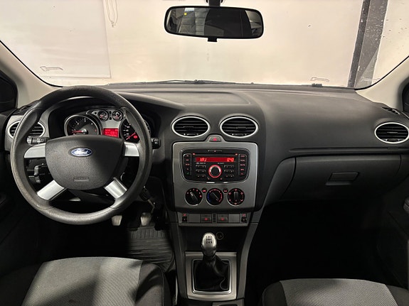 Ford Focus 15 of 24