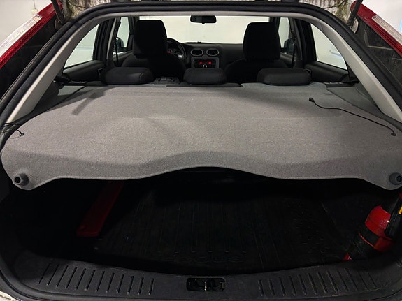 Ford Focus 11 of 24