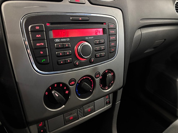 Ford Focus 23 of 24