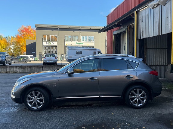 Infiniti QX50 7 of 21