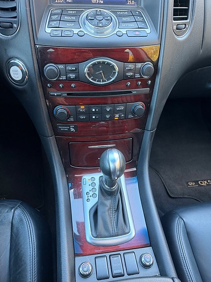 Infiniti QX50 20 of 21
