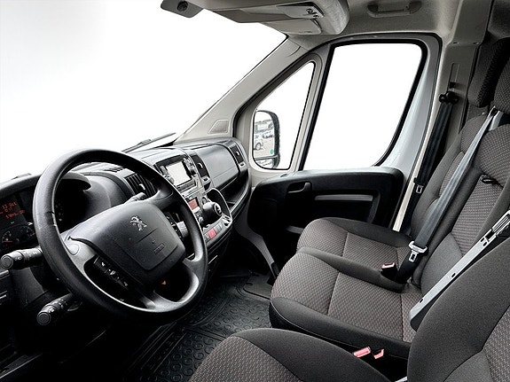 Peugeot Boxer 6 of 15
