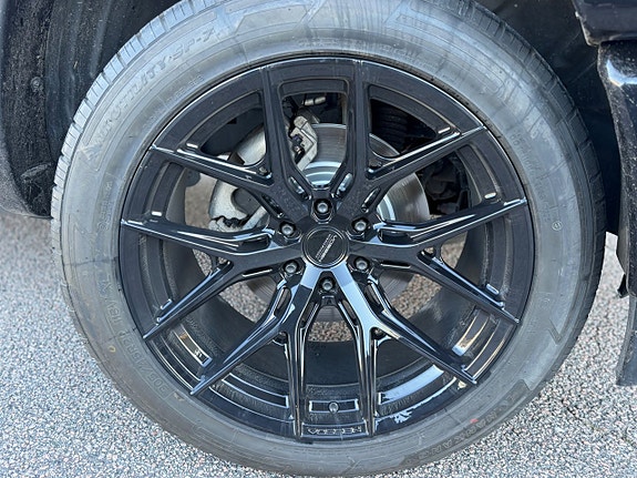Dodge RAM 1500 11 of 18