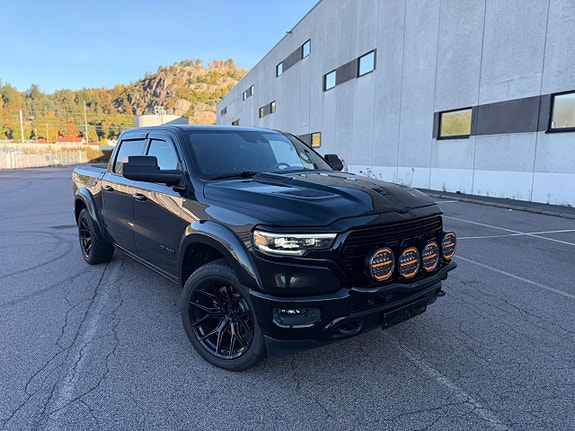Dodge RAM 1500 17 of 18