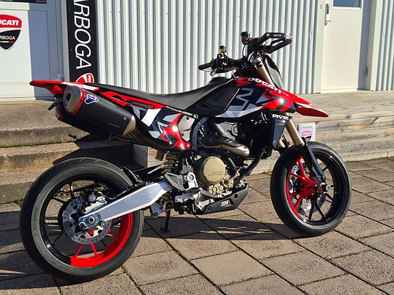 Ducati Hypermotard 698 RVE *UTRUSTAD* 4 of 10