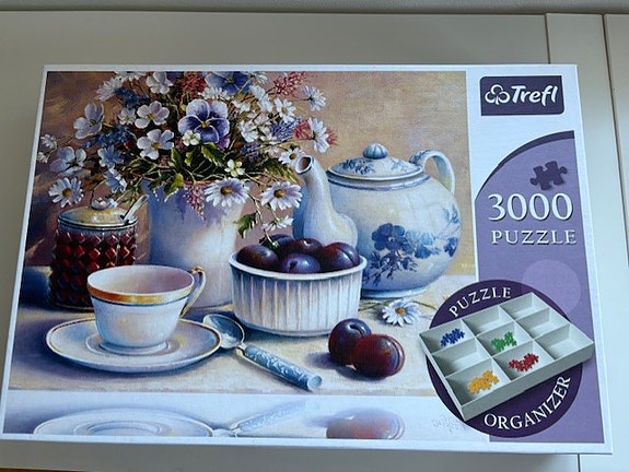 Product image 1 of 4