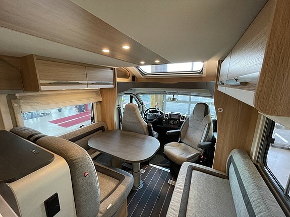 Knaus Skywave 650 ALDE/Automat/Solcell/Litium/Cykelställ 5 of 30