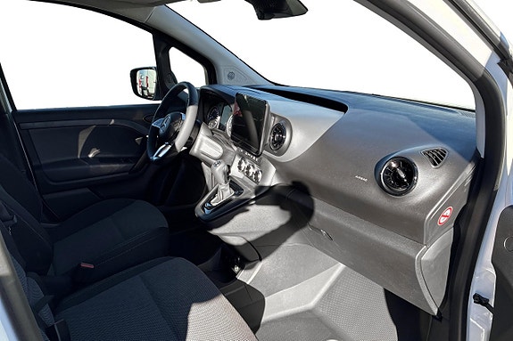 Mercedes-Benz eCitan 10 of 15