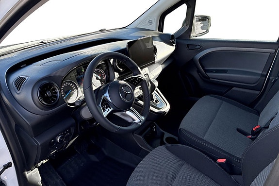Mercedes-Benz eCitan 9 of 15