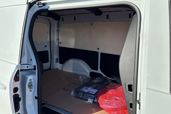 Mercedes-Benz eCitan 14 of 15