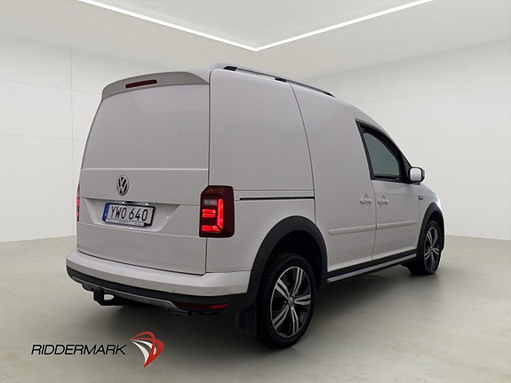 Volkswagen Caddy Alltrack 9 of 30