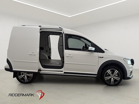 Volkswagen Caddy Alltrack 10 of 30