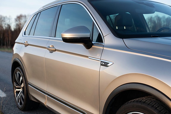 Volkswagen Tiguan 5 of 30