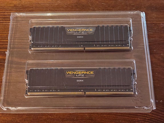 Product image 1 of 2