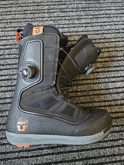Product image 1 of 8