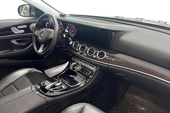 Mercedes-Benz E220 d 10 of 11
