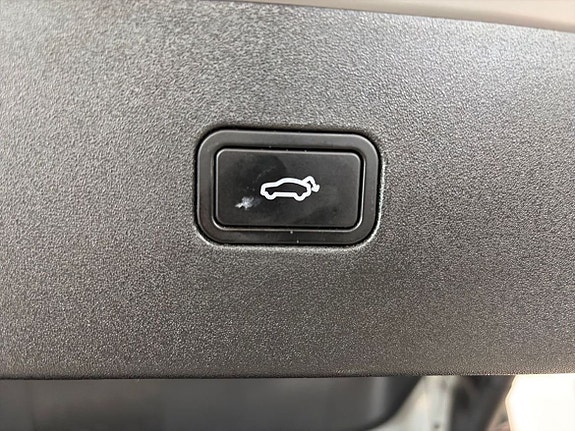 Volvo EX30 23 of 26