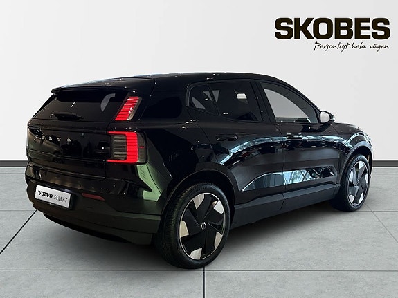 Volvo EX30 8 of 28