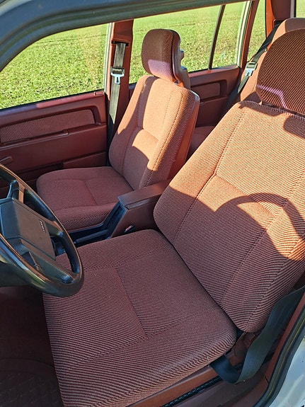 Volvo 740 12 of 13