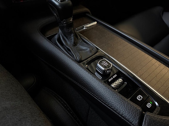 Volvo V90 Cross Country 18 of 18