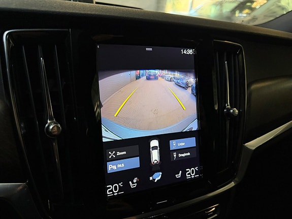 Volvo V90 Cross Country 14 of 18