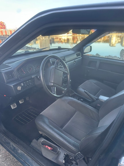 Volvo 740 4 of 5