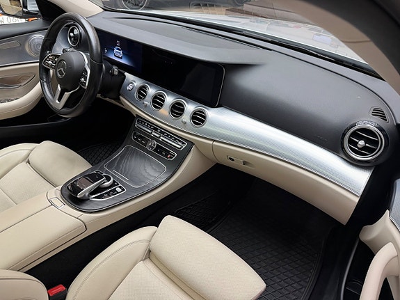 Mercedes-Benz E220 d 13 of 14