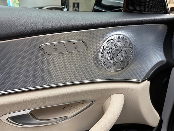 Mercedes-Benz E220 d 8 of 14