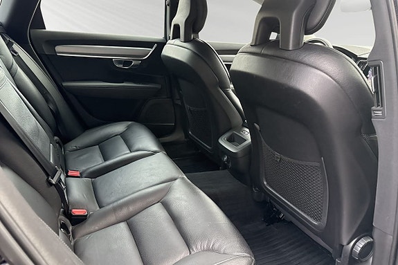 Volvo V90 11 of 25