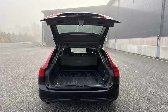 Volvo V90 13 of 25