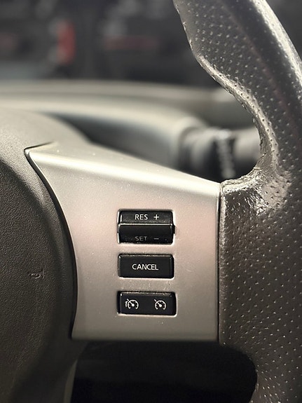 Nissan Navara D40 2.5 dCi 190 ch 4x4 BVA – Double Cabine – Caméra – GPS – 118 000 km