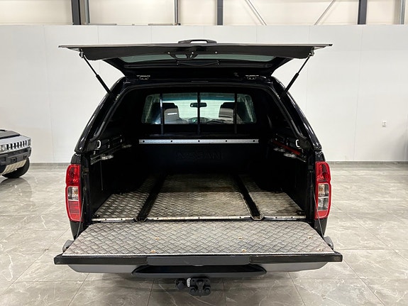 Nissan Navara D40 2.5 dCi 190 ch 4x4 BVA – Double Cabine – Caméra – GPS – 118 000 km