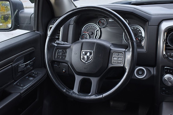 Dodge RAM 1500 11 of 29