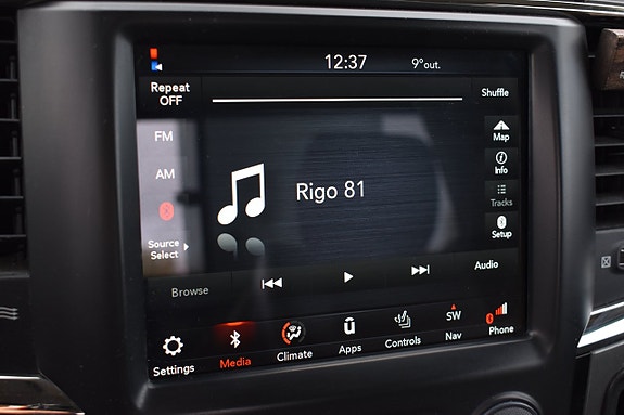Dodge RAM 1500 14 of 29