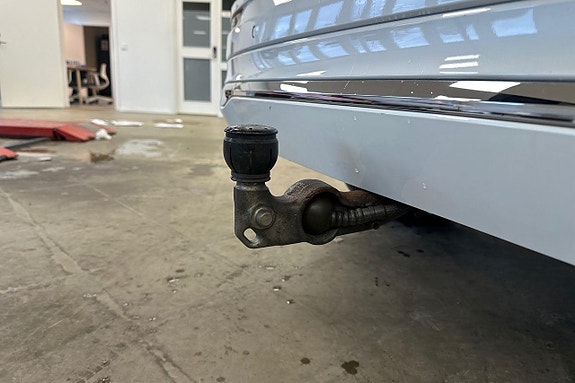 Volvo XC60 23 of 30