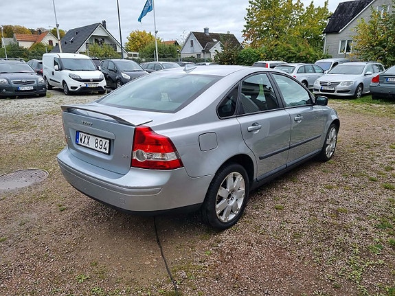 Volvo S40 4 of 12