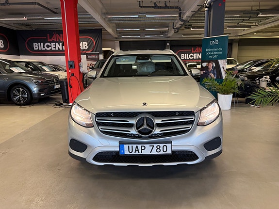 Mercedes-Benz GLC220 d 3 of 22