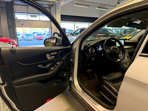 Mercedes-Benz GLC220 d 8 of 22