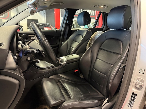 Mercedes-Benz GLC220 d 15 of 22