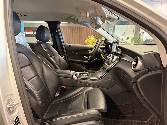 Mercedes-Benz GLC220 d 18 of 22