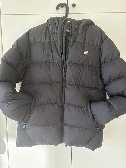 Product image 1 of 7