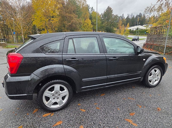 Dodge Caliber 8 of 13
