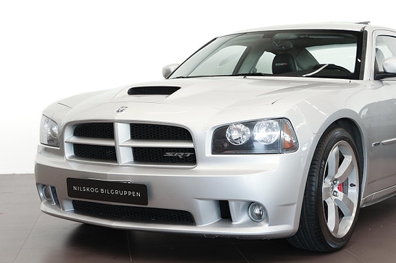 Dodge Charger 5 of 16