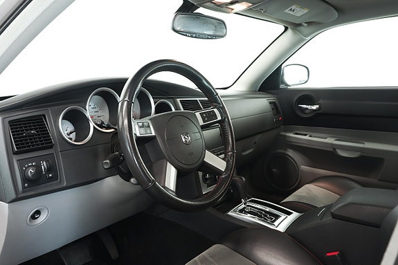 Dodge Charger 15 of 16