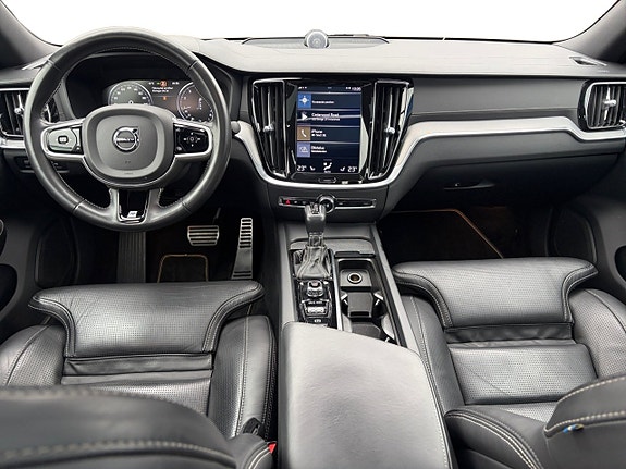 Volvo S60 10 of 17