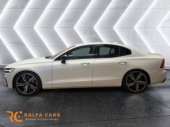 Volvo S60 3 of 17