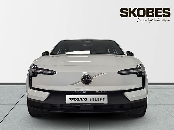 Volvo EX30 2 of 21
