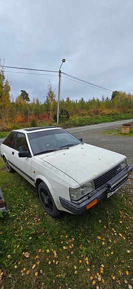 Nissan Cherry 2 of 6