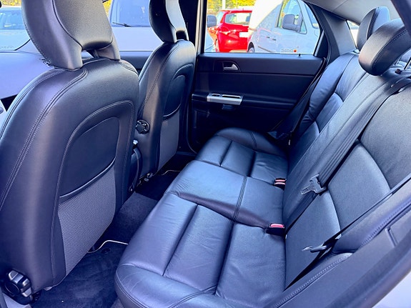 Volvo S40 16 of 20