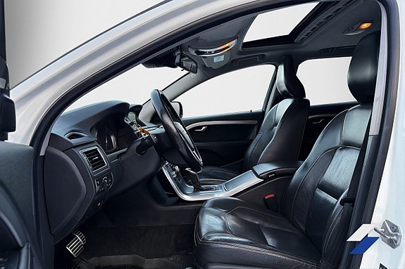 Volvo XC70 5 of 8